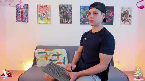 Instagram jonathanfit14 online show from 1, 12, 2025