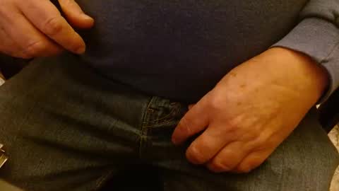 joncpics online show from 13, 1, 2025