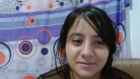 Snapshot of jonnes_julita_ chatting on 18, 11, 2025 Julita online show from 18, 11, 2025