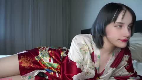 Snapshot of jonnienita chatting on 14, 7, 2026 Alice online show from 14, 7, 2026
