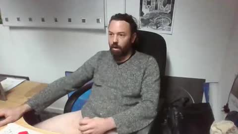 jonnyb9876 online show from 4, 11, 2025