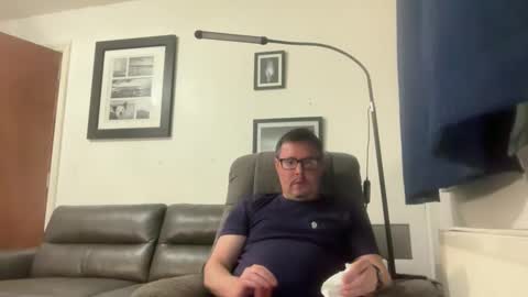 jonnybeeswax7376964133 online show from 3, 12, 2025