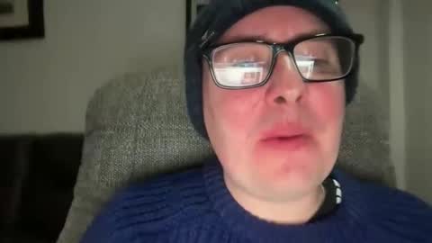 jonnybeeswax7376964133 online show from 4, 3, 2026