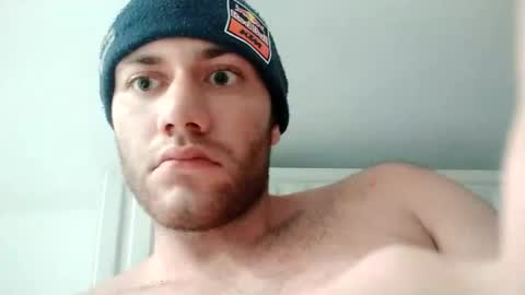 Snapshot of jonnyblow chatting on 8, 3, 2025 J online show from 8, 3, 2025