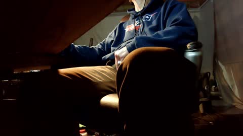 Snapshot of jontn_swift chatting on 12, 12, 2024 Jonathon Swift online show from 12, 12, 2024