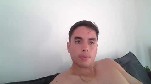 Snapshot of jorge124345 chatting on 13, 7, 2026 Babyface online show from 13, 7, 2026