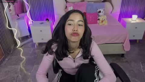Snapshot of joselyn_tay chatting on 23, 4, 2026 Joselyn online show from 23, 4, 2026