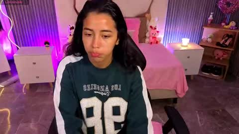Snapshot of joselyn_tay chatting on 30, 4, 2026 Joselyn online show from 30, 4, 2026
