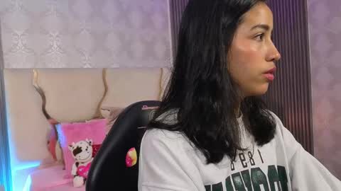 Snapshot of joselyn_tay chatting on 1, 5, 2026 Joselyn online show from 1, 5, 2026