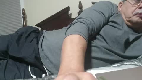 Snapshot of josephgr2021 chatting on 1, 1, 2025 josephgr2021 online show from 1, 1, 2025
