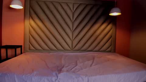 josephinelancaster online show from 20, 2, 2025