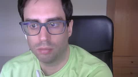 Snapshot of josevd chatting on 19, 9, 2025 Jose online show from 19, 9, 2025