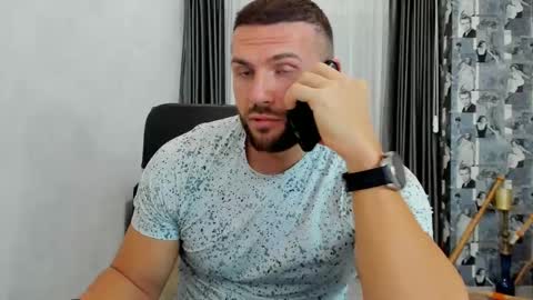 joshuamuscle69 online show from 5, 3, 2025