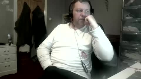 Snapshot of joshuaterrence chatting on 29, 4, 2026 joshuaterrence online show from 29, 4, 2026