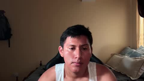 Snapshot of joshuatls08 chatting on 5, 3, 2025 joshuatls08 online show from 5, 3, 2025