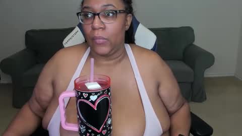 Snapshot of josie_kiss chatting on 30, 1, 2025 Josie Kiss online show from 30, 1, 2025