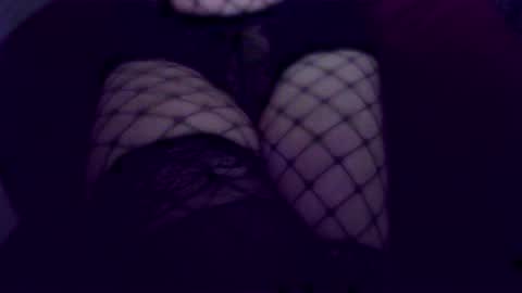 Snapshot of josiesissy_28 chatting on 13, 10, 2025 Sissy with shrunken little clitty online show from 13, 10, 2025