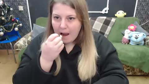 josiesun771 online show from 7, 2, 2025