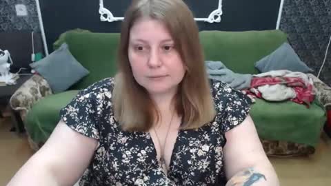 Snapshot of josiesun771 chatting on 8, 5, 2026 josiesun771 online show from 8, 5, 2026