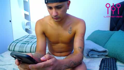 Josue 22cm big dick online show from 14, 2, 2025