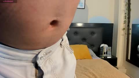 Snapshot of jota_stevensxx chatting on 12, 11, 2025 Jota Stivens online show from 12, 11, 2025