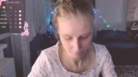Snapshot of joy_keys chatting on 15, 2, 2025 joy_keys online show from 15, 2, 2025