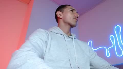  JOYLOPEZFIT online show from 6, 1, 2025
