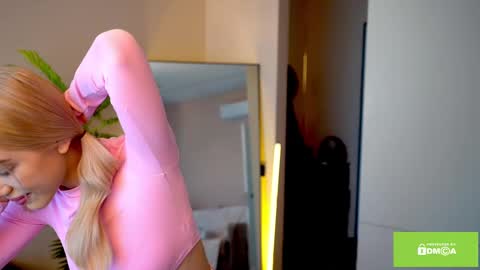 joybunny online show from 8, 3, 2025