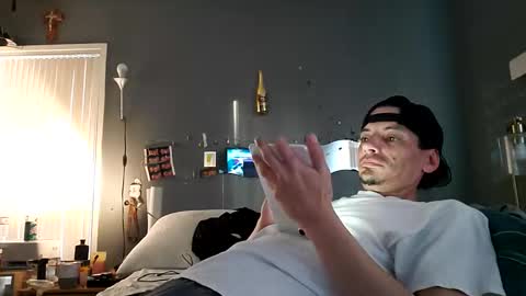 Snapshot of jpizzy23 chatting on 28, 2, 2025 dLowfrk online show from 28, 2, 2025