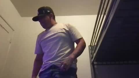 Snapshot of jrlovespssy chatting on 28, 11, 2025 jrlovespssy online show from 28, 11, 2025