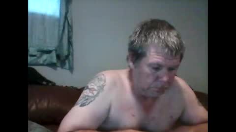 Snapshot of jrock9999 chatting on 2, 11, 2025 jrock9999 online show from 2, 11, 2025