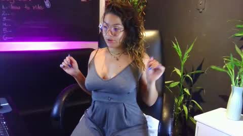 Josneidy  Jos   online show from 2, 3, 2025