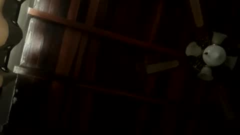 Snapshot of juan_bunny chatting on 8, 6, 2026 lJuanl online show from 8, 6, 2026