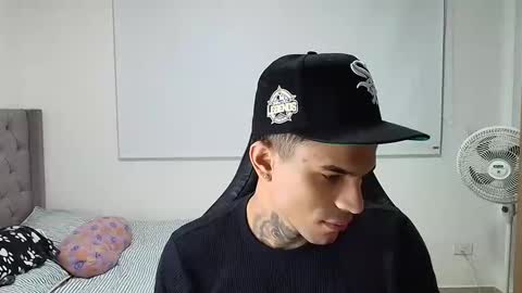 juan_gomez_1 online show from 15, 1, 2026