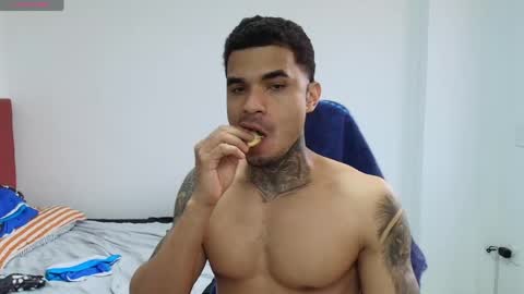 Snapshot of juan_gomez_1 chatting on 29, 5, 2026 juan_gomez_1 online show from 29, 5, 2026