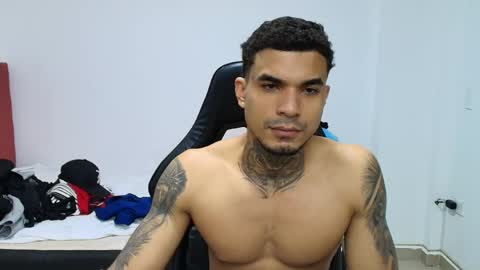 Snapshot of juan_gomez_1 chatting on 5, 6, 2026 juan_gomez_1 online show from 5, 6, 2026