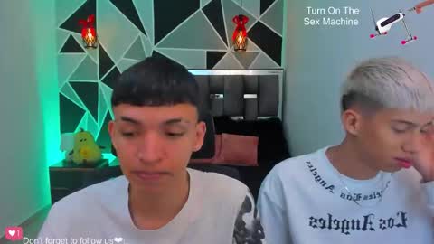 JuanSteven online show from 5, 4, 2026