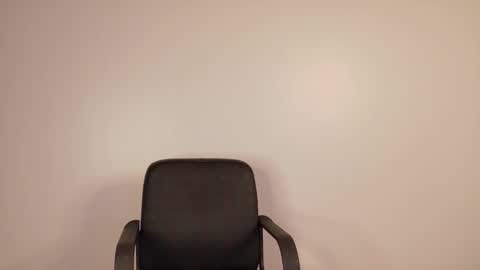 J U A N A  online show from 28, 11, 2025