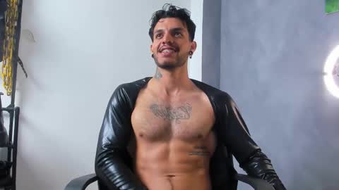 Juan Esteban online show from 12, 2, 2026