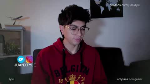 . online show from 15, 9, 2025