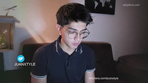 . online show from 12, 10, 2025