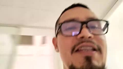 Snapshot of juanchis_24 chatting on 6, 10, 2025 juanchis_24 online show from 6, 10, 2025