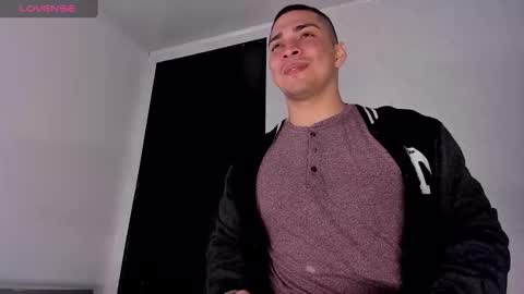 Juan David online show from 11, 2, 2025