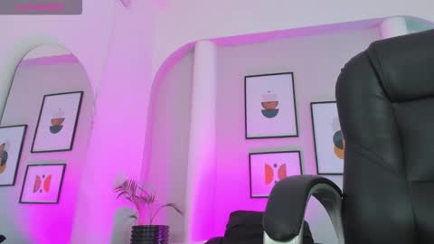 juanita__acosta online show from 4, 2, 2026