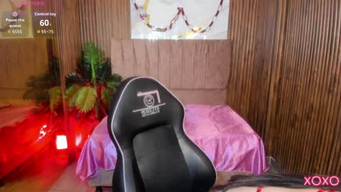 JUANITA online show from 4, 4, 2026