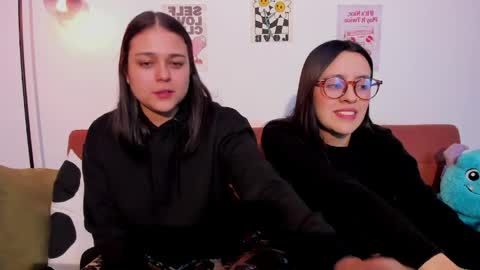 Snapshot of juanitaaa_ chatting on 1, 6, 2026 juanitaaa_ online show from 1, 6, 2026