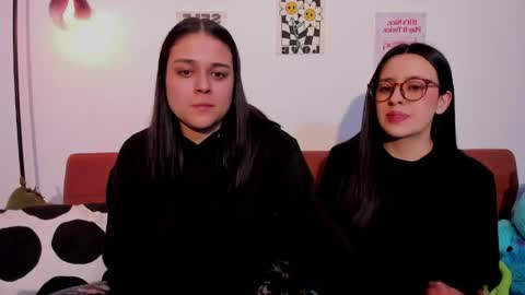 Snapshot of juanitaaa_ chatting on 2, 6, 2026 juanitaaa_ online show from 2, 6, 2026