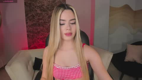 Juanita Clay online show from 17, 4, 2026