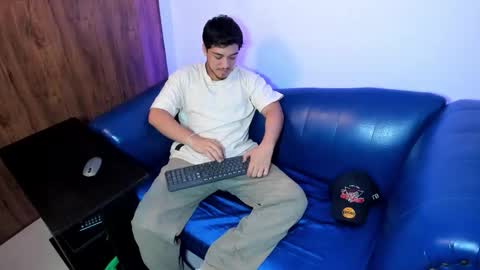 JUAN  online show from 12, 11, 2025