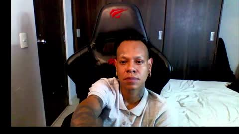 Snapshot of juanpt69 chatting on 23, 5, 2026 juanpt69 online show from 23, 5, 2026